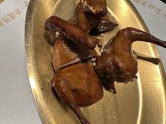 -鸽子侯·家宴·平价海鲜(绿地店)
