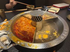 -晓宇重庆火锅(西安荟聚店)