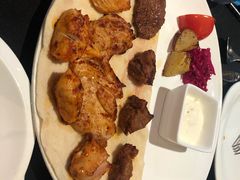 -Efes Turkish & Mediterranean Cuisine 艾菲斯餐厅(陆家嘴店)