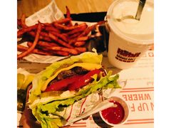 -The Habit Burger Grill 哈比特汉堡(复兴soho店)