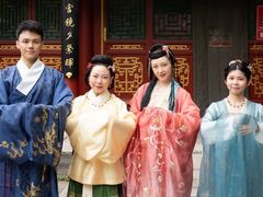 -翩若国风汉服体验馆