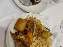 -深圳国际会展中心希尔顿酒店(前海华发冰雪世界店)