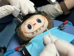 -瑞尔齿科(上海长风大悦城店)