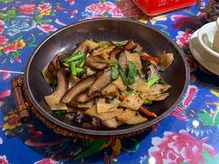 -三大钵江湖菜(空港店)