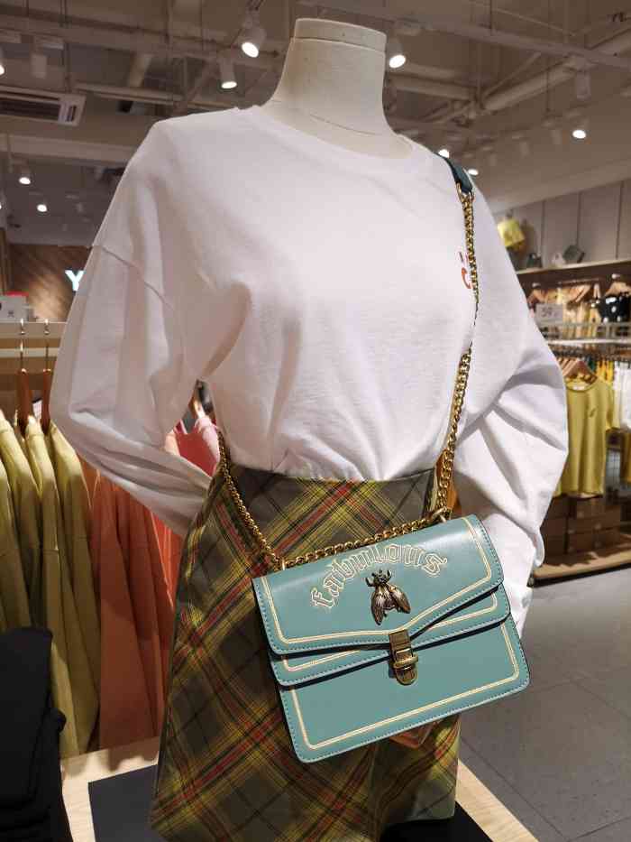 优衣优品(西南商都店)-"优衣优品 西南商都店!有地铁直达 在朝.