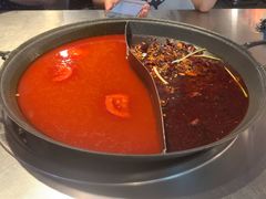-鹿鸣山草本茶香火锅(园西路店)