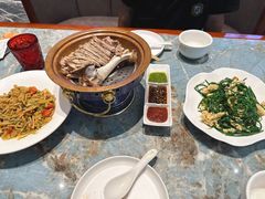 -哈啾嗨·新概念蒙餐(红星新城店)