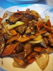 -鑫淼餐饮娱乐中心(江东街店)