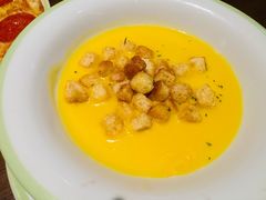 -萨莉亚(巴黎春天成山店)