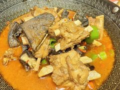 -罗霸蛮老岳阳大排档·鲜货烧烤·土吊子煨砂锅烧菜