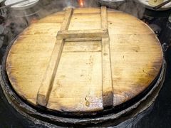 -鱼窝棚柴火铁锅炖(富山屯店)