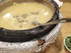 -粤仔湾砂锅粥(阳光店)