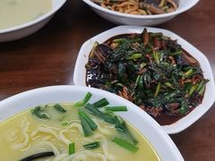 -三百碗宝应长鱼面(板仓街店)