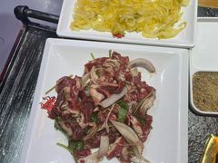-牛鲜盛齐齐哈尔烤肉(曹路店)