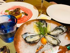 进口鲜活生蚝-YUE·6·西式融合餐厅(外滩六号店)