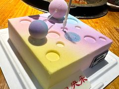 -好利来(上海虹桥新天地Lab主题店)