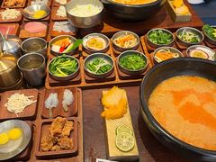 -银米·云南传统过桥米线(双廊黑金冠店)