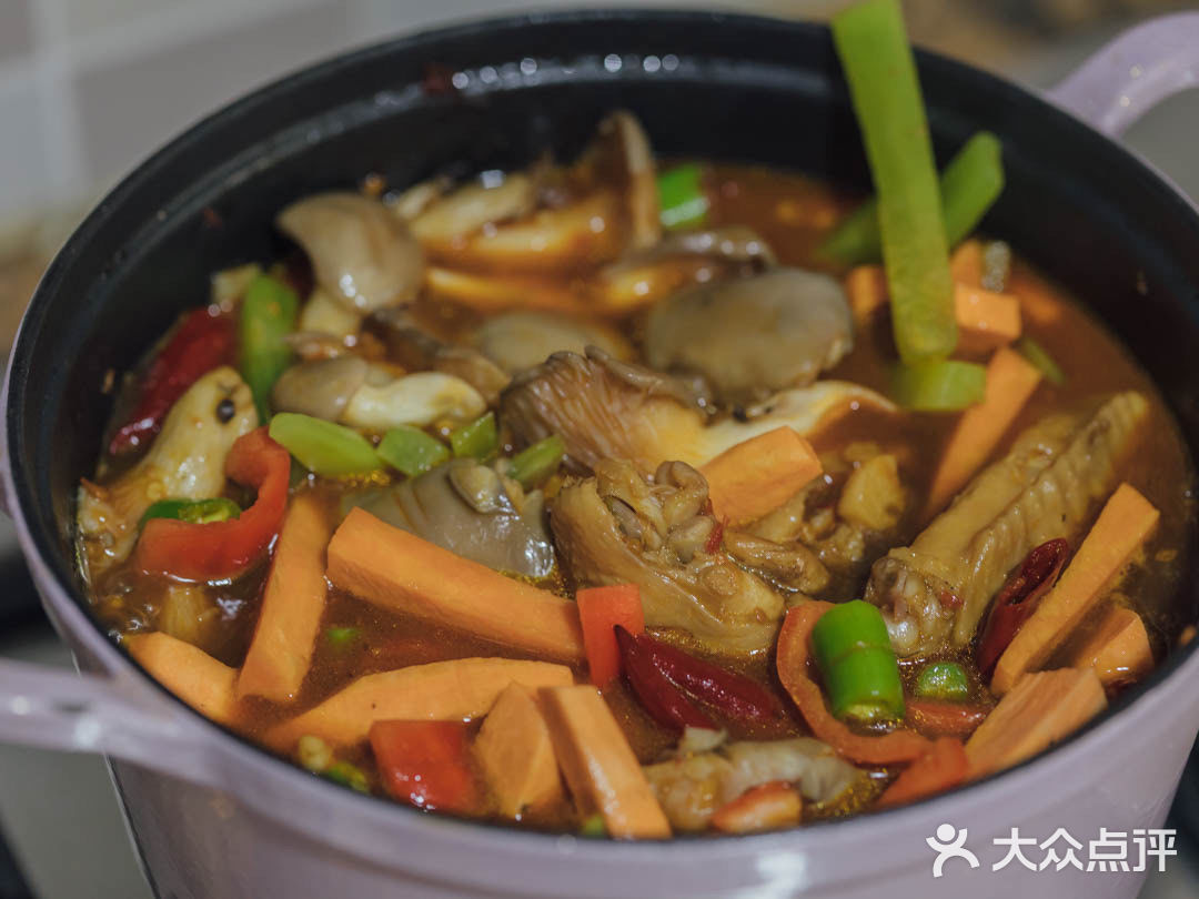 年夜饭食谱-麻辣鸡翅煲，厨房的小心机都在这