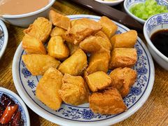 炸咯吱-门框胡同百年卤煮(新街口店)