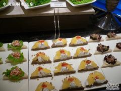 -岷山饭店-芝芝自助餐厅