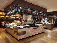 自助取餐区-OPEN開全日自助餐厅·西餐·海鲜(佛山希尔顿酒店)