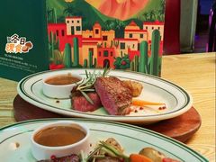 -Famous肥猫墨西哥音乐餐吧(五棵松华熙LIVE店)