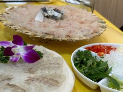 -官塘陈记鱼生·潮汕砂锅粥·牛肉火锅(潮枫路总店)