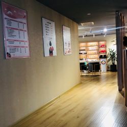 -涂tu指甲日式美甲美睫店