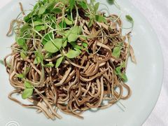 香椿苗黑豆丝-羲和雅苑烤鸭坊(丰台万达店)