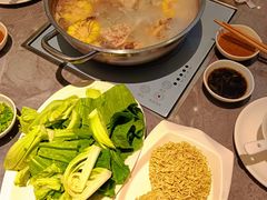-张凯达·深海石斑鱼潮汕火锅(十五年品牌•虹桥天街店)