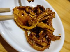 -八二小区抄手(龙湖上城天街店)