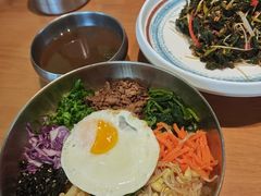-百年石锅饭(阿里郎美食街店)