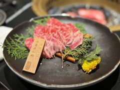 -山川小町·极番烧肉(新地假日广场店)