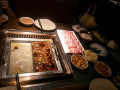 -老牌坊云南鱼豆花火锅(哈西万达店)
