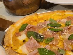 生火腿与开心果水牛芝士披萨-BONAZZA 意大利餐厅
