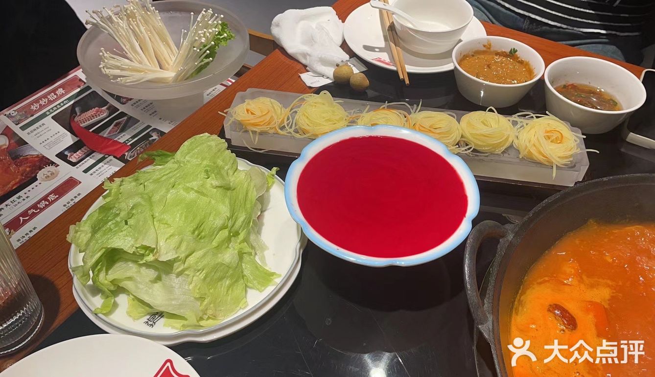 来一顿暖暖的冬日火锅吧