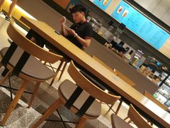 大堂-星巴克(长沙友阿奥特莱斯店)