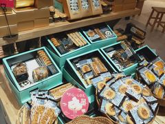 零售区-工匠面包(壹方店)