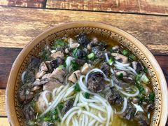 -正宗李家土鸡米线店