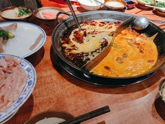 -周小明火锅(黑金冠社区店)