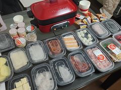-海底捞火锅(曹安公路店)