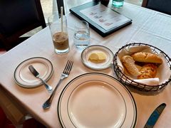 -Wolfgang’s Steakhouse 沃夫冈牛排馆(上海白玉兰广场店)