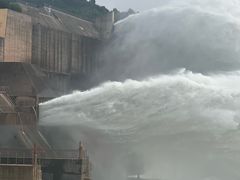 -黄河小浪底水利枢纽风景区