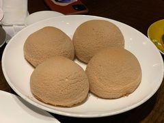 酥皮牛奶包-金玉满堂潮州酒楼(无限极荟购物广场店)