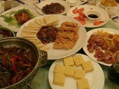 -南京双门楼宾馆(盐仓桥地铁站阅江楼店)