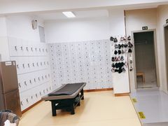 -中田健身工作室(莘庄地铁站店)