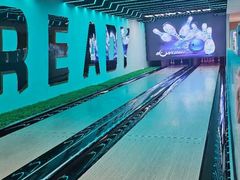 -涨巢·潮玩水疗局