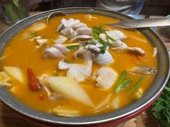 酸木瓜煮鱼-云之南(八里庄店)