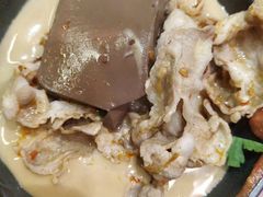 -谭鸭血老火锅(漳州路店)