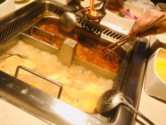 -海底捞火锅鲜切牛肉主题店(长寿路店)